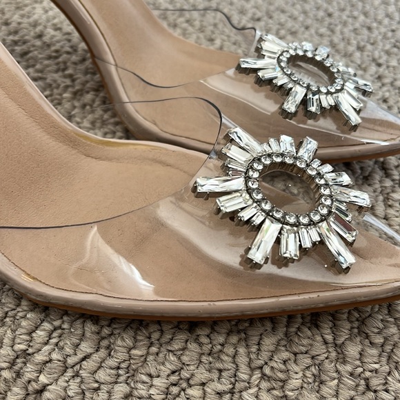 Billini Lottie Heels - Picture 7 of 10